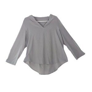 Blouse with long sleeves that can be worn 3/4, gray color, Size XL
